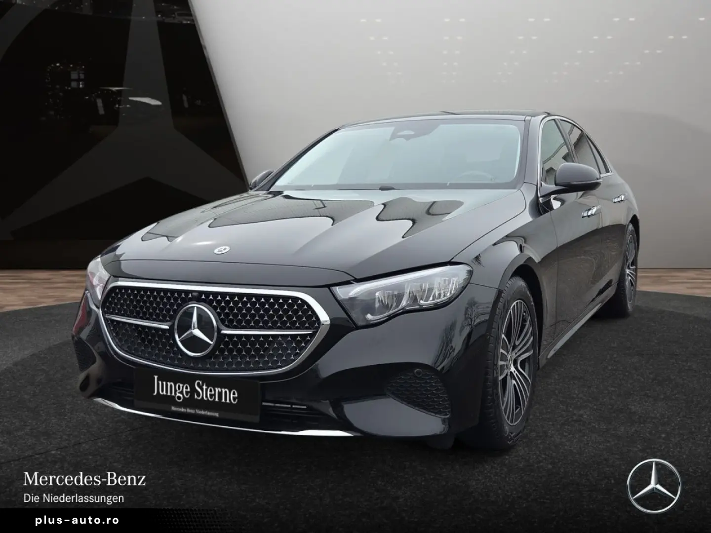 MERCEDES-BENZ E 200 Avantgarde Advanced Stdhzg HuD  18 DISTR