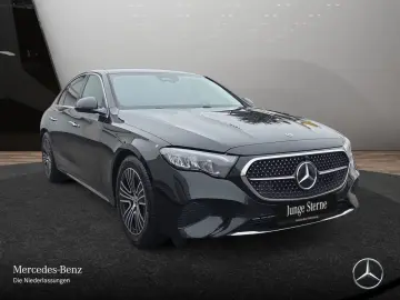 MERCEDES-BENZ E 200 Avantgarde Advanced Stdhzg HuD  18 DISTR