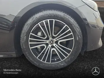 MERCEDES-BENZ E 200 Avantgarde Advanced Stdhzg HuD  18 DISTR