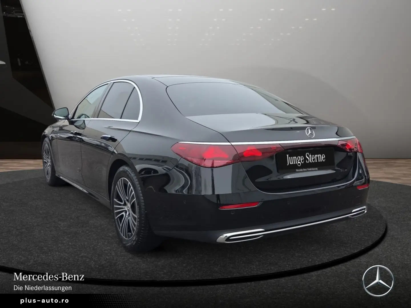 MERCEDES-BENZ E 200 Avantgarde Advanced Stdhzg HuD  18 DISTR