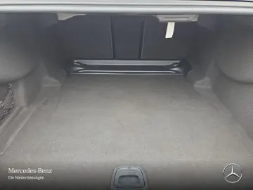 MERCEDES-BENZ E 200 Avantgarde Advanced Stdhzg HuD  18 DISTR