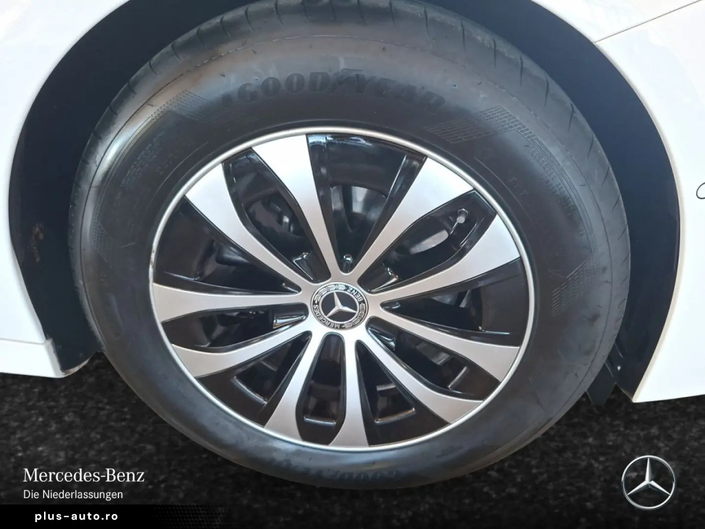 MERCEDES-BENZ E 200 Avantgarde Advanced  FAHRASS  DIGI 360