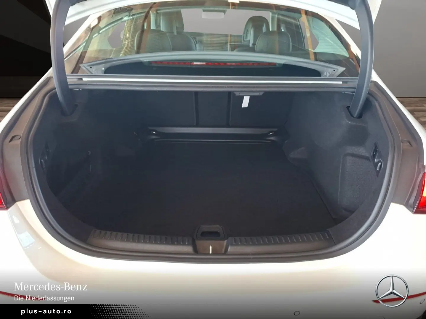 MERCEDES-BENZ E 200 Avantgarde Advanced  FAHRASS  DIGI 360