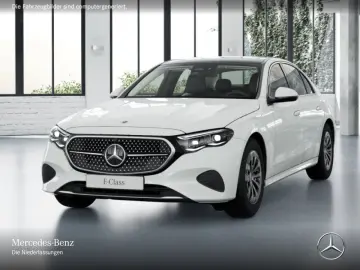 MERCEDES-BENZ E 200 AVANTGARDE Advanced  Pano Digital Light