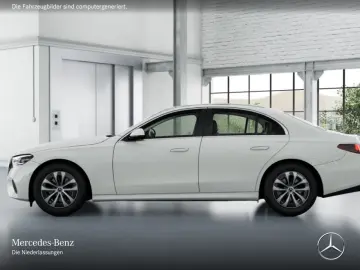 MERCEDES-BENZ E 200 AVANTGARDE Advanced  Pano Digital Light
