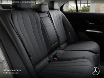 MERCEDES-BENZ E 200 AVANTGARDE Advanced  Pano Digital Light