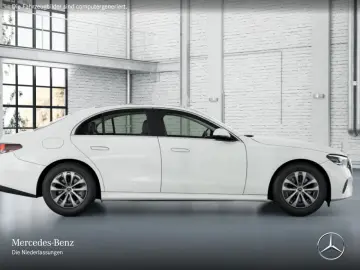 MERCEDES-BENZ E 200 AVANTGARDE Advanced  Pano Digital Light
