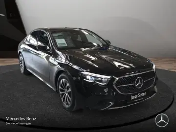 MERCEDES-BENZ E 200 Avantgarde Advanced  DISTRONIC 360  MBUX