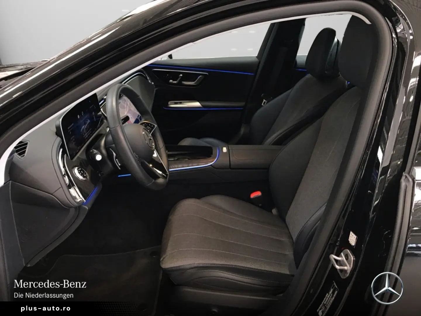 MERCEDES-BENZ E 200 Avantgarde Advanced  DISTRONIC 360  MBUX