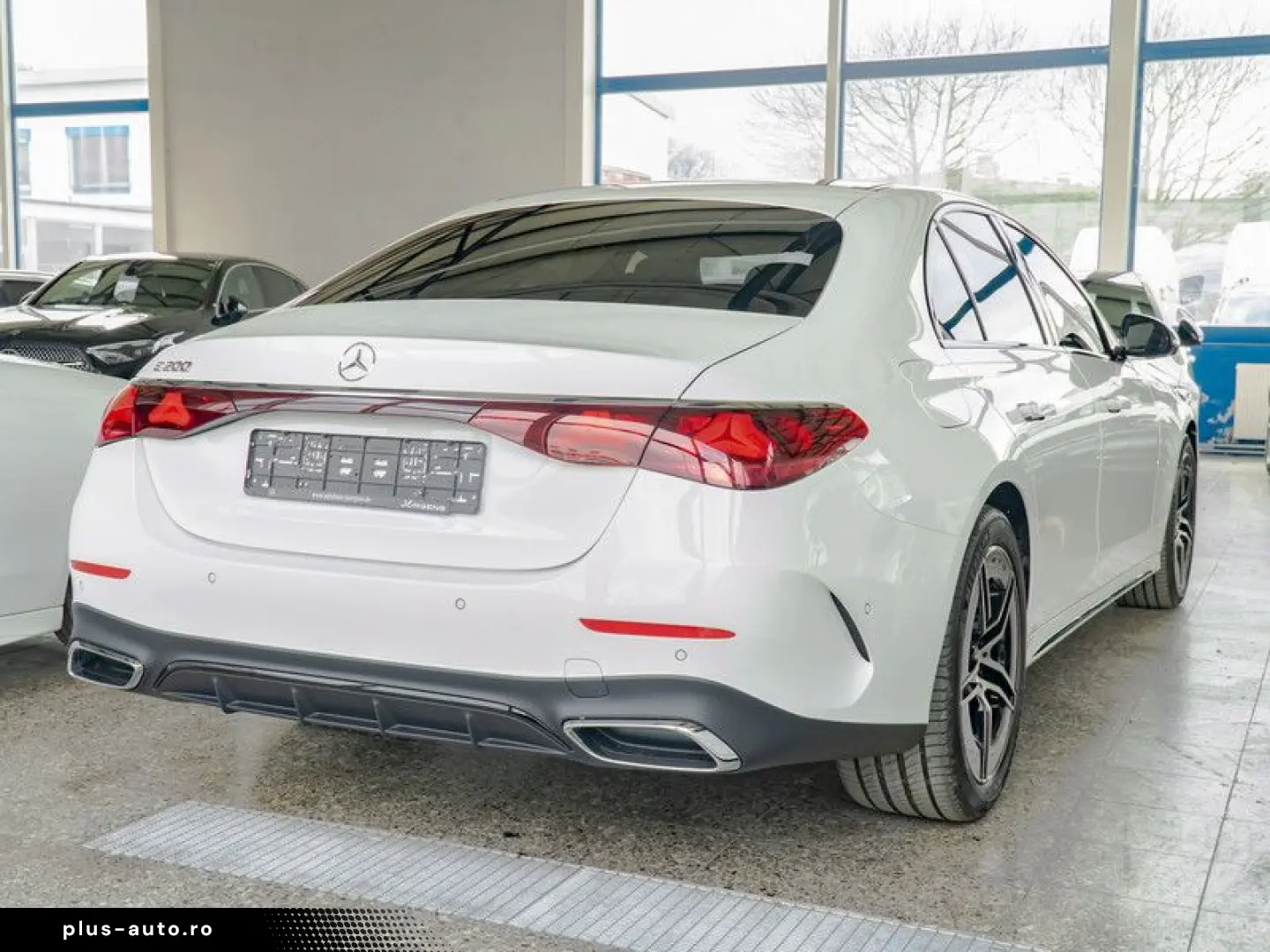 MERCEDES-BENZ E 200 AMG-Sport DIGITAL 360 Pano Night&hellip;