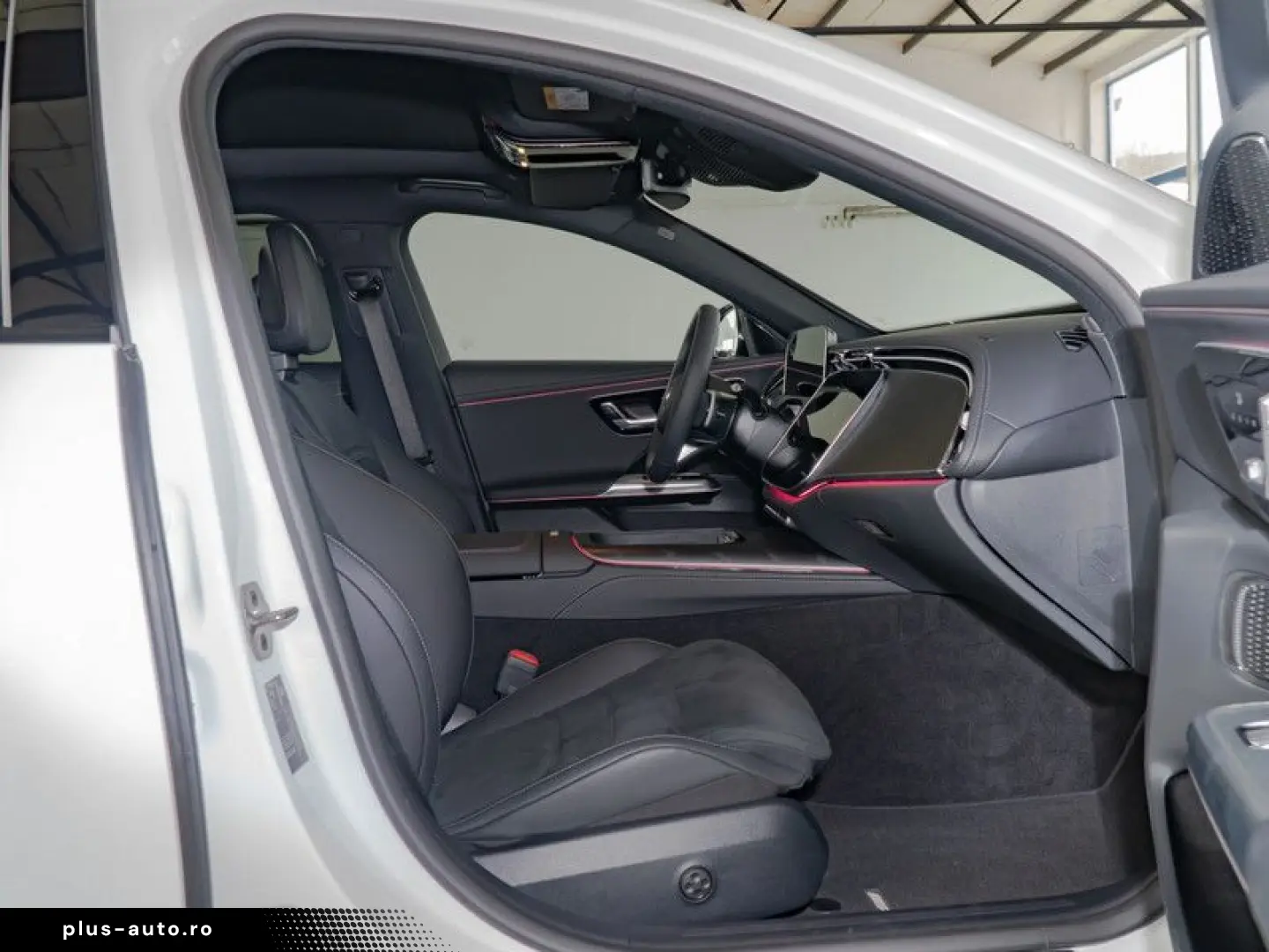 MERCEDES-BENZ E 200 AMG-Sport DIGITAL 360 Pano Night&hellip;