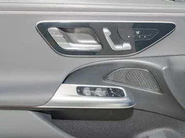 MERCEDES-BENZ E 200 AMG-Sport DIGITAL 360 Pano Night&hellip;