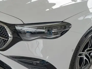 MERCEDES-BENZ E 200 AMG-Sport DIGITAL 360 Pano Night&hellip;