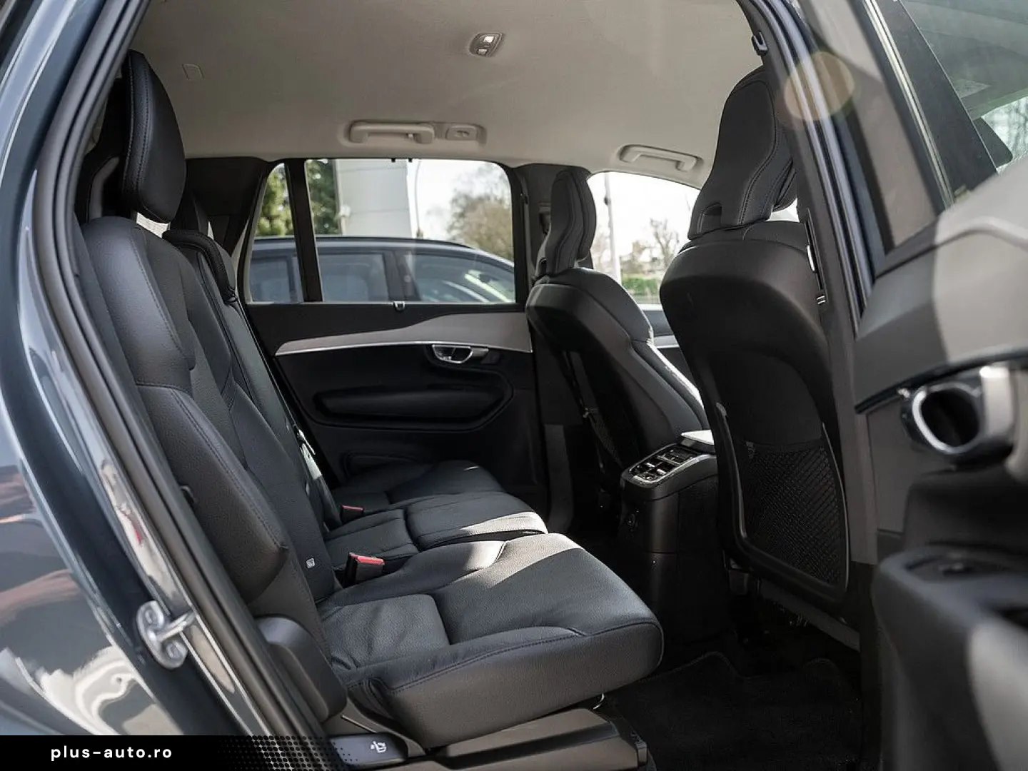 VOLVO XC90 T8 AWD Plus Dark