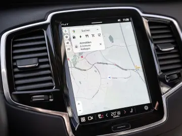 VOLVO XC90 T8 AWD Plus Dark