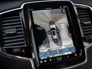 VOLVO XC90 T8 AWD Plus Dark