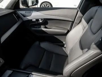 VOLVO XC90 T8 AWD Plus Dark