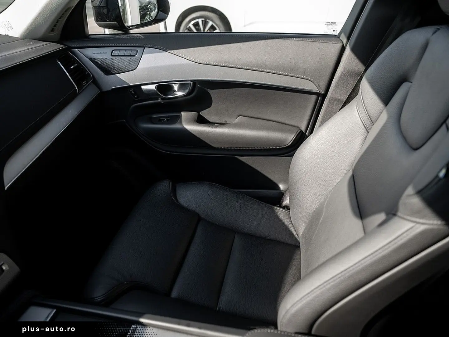 VOLVO XC90 T8 AWD Plus Dark