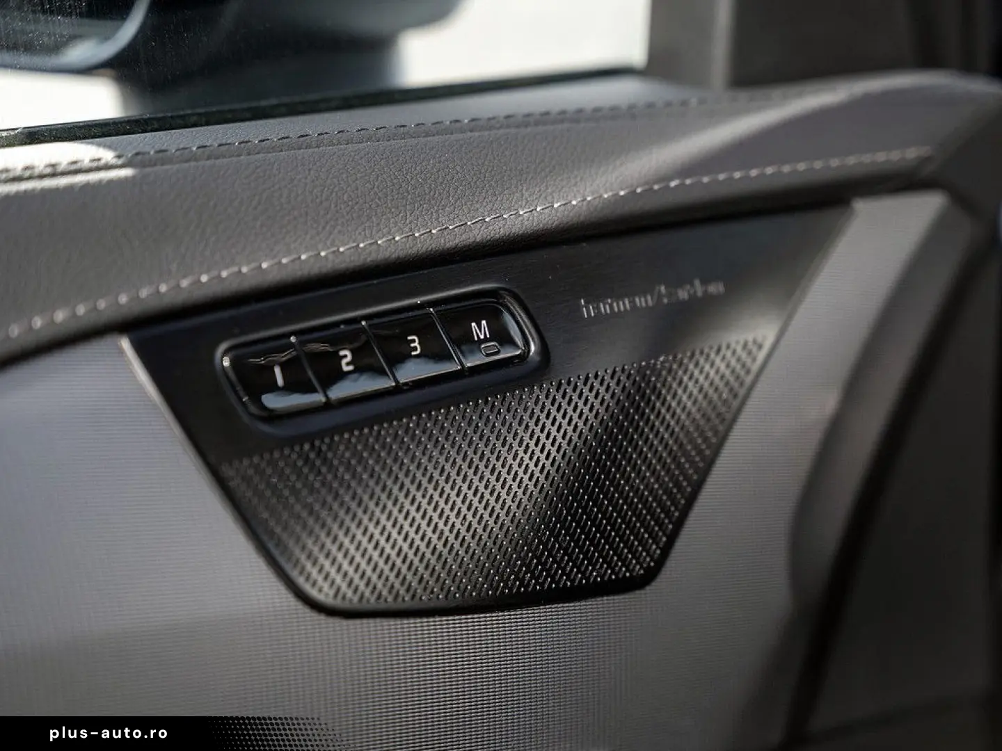 VOLVO XC90 T8 AWD Plus Dark