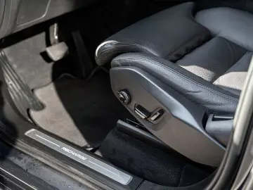 VOLVO XC90 T8 AWD Plus Dark