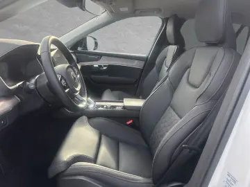 VOLVO XC90 T8 AWD Plus Dark