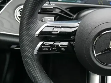 MERCEDES-BENZ E 200 Limousine AMG-Sport AHK DIGITAL &hellip;