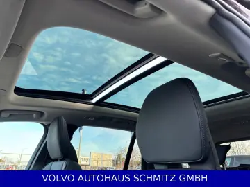 VOLVO XC90 T8 Plus Bright Plug-In Hybrid