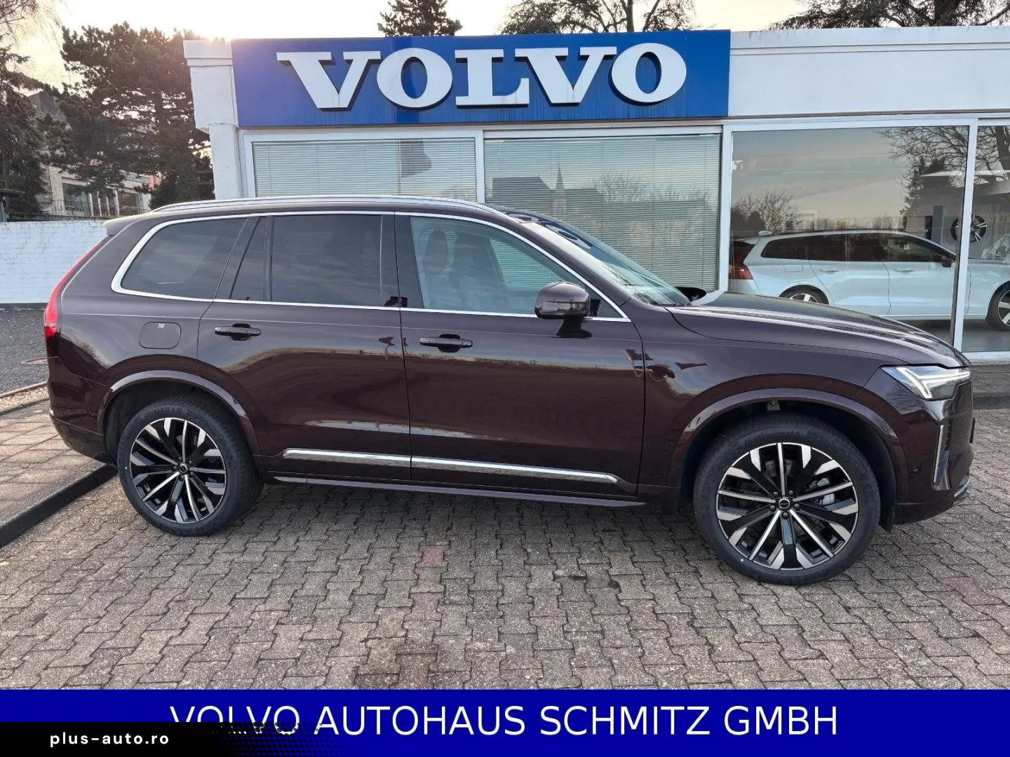 VOLVO XC90 T8 Plus Bright Plug-In Hybrid