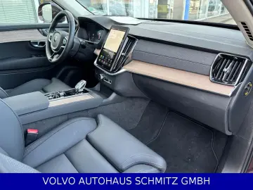 VOLVO XC90 T8 Plus Bright Plug-In Hybrid