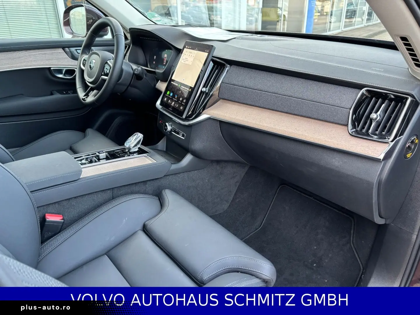 VOLVO XC90 T8 Plus Bright Plug-In Hybrid