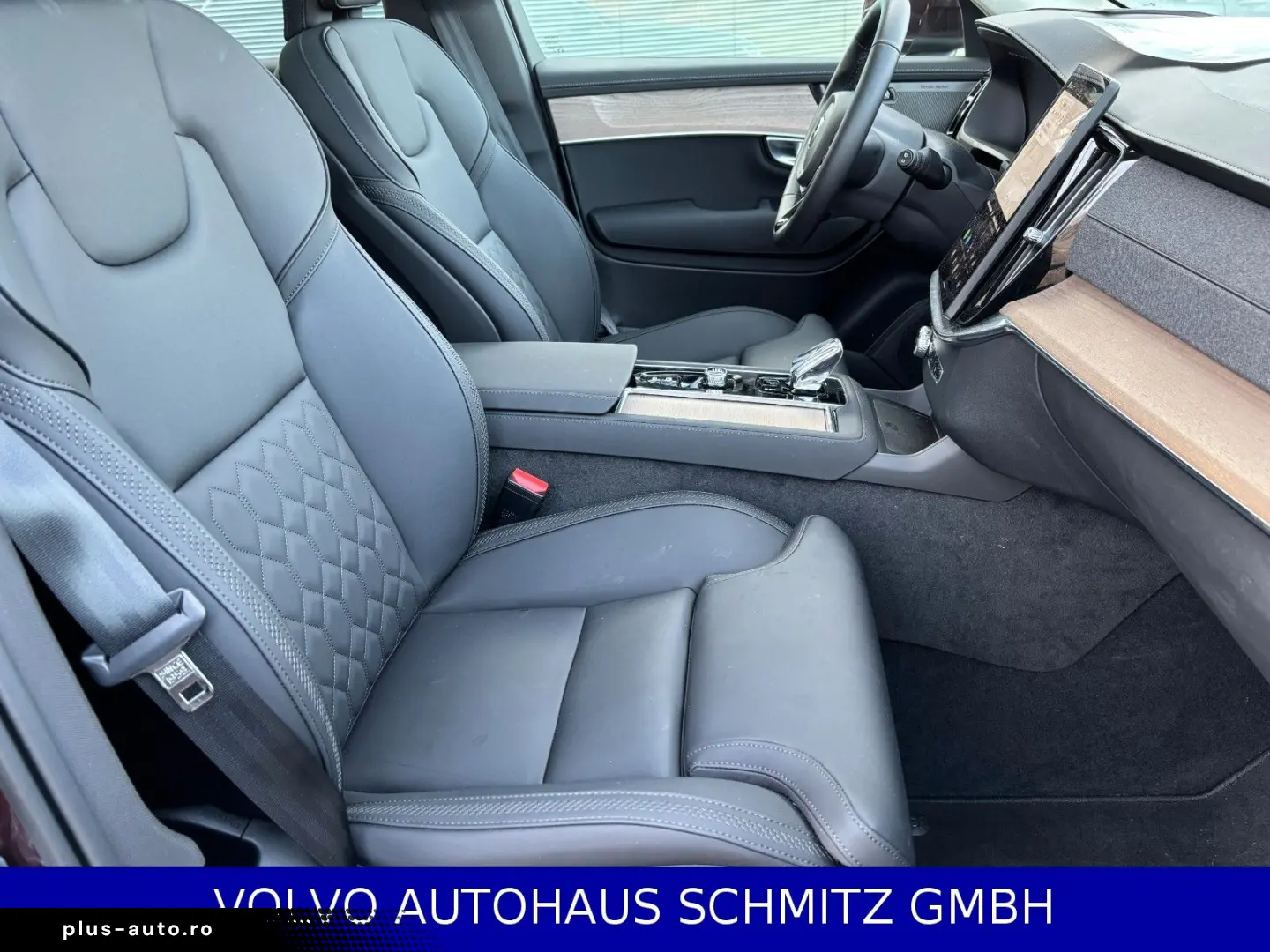 VOLVO XC90 T8 Plus Bright Plug-In Hybrid