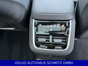 VOLVO XC90 T8 Plus Bright Plug-In Hybrid