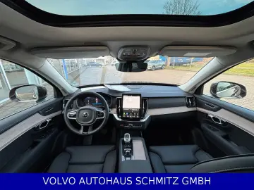 VOLVO XC90 T8 Plus Bright Plug-In Hybrid