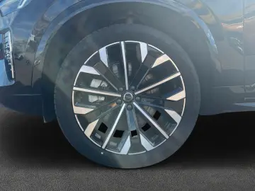 VOLVO XC90 T8 AWD Plug-in Hybrid Plus Bright