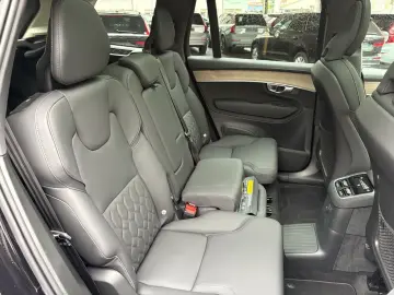 VOLVO XC90 T8 Plus Bright