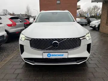 VOLVO XC90 T8 Plus Bright
