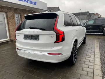 VOLVO XC90 T8 Plus Bright
