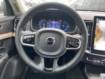 VOLVO XC90 T8 Plus Bright