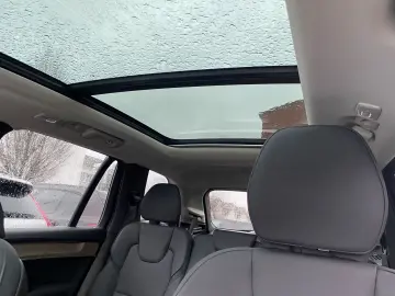 VOLVO XC90 T8 Plus Bright