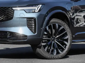 VOLVO XC90 T8 AWD Plus Dark