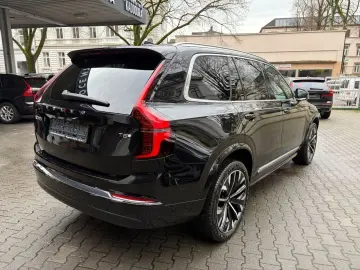 VOLVO XC90 T8 Plus Bright