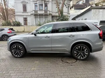 VOLVO XC90 T8 Plus Bright Facelift