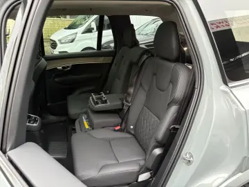VOLVO XC90 T8 Plus Bright Facelift