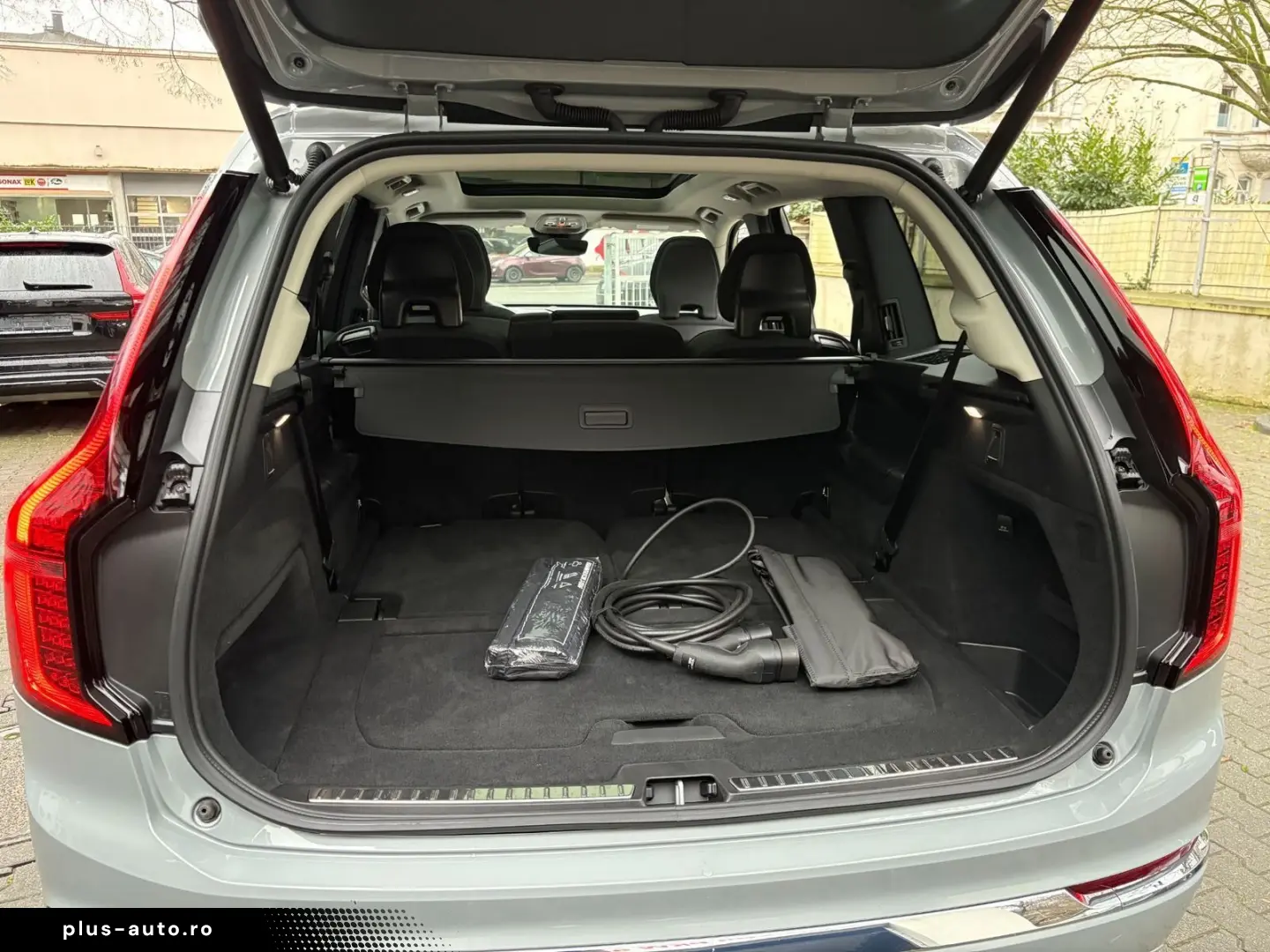 VOLVO XC90 T8 Plus Bright Facelift