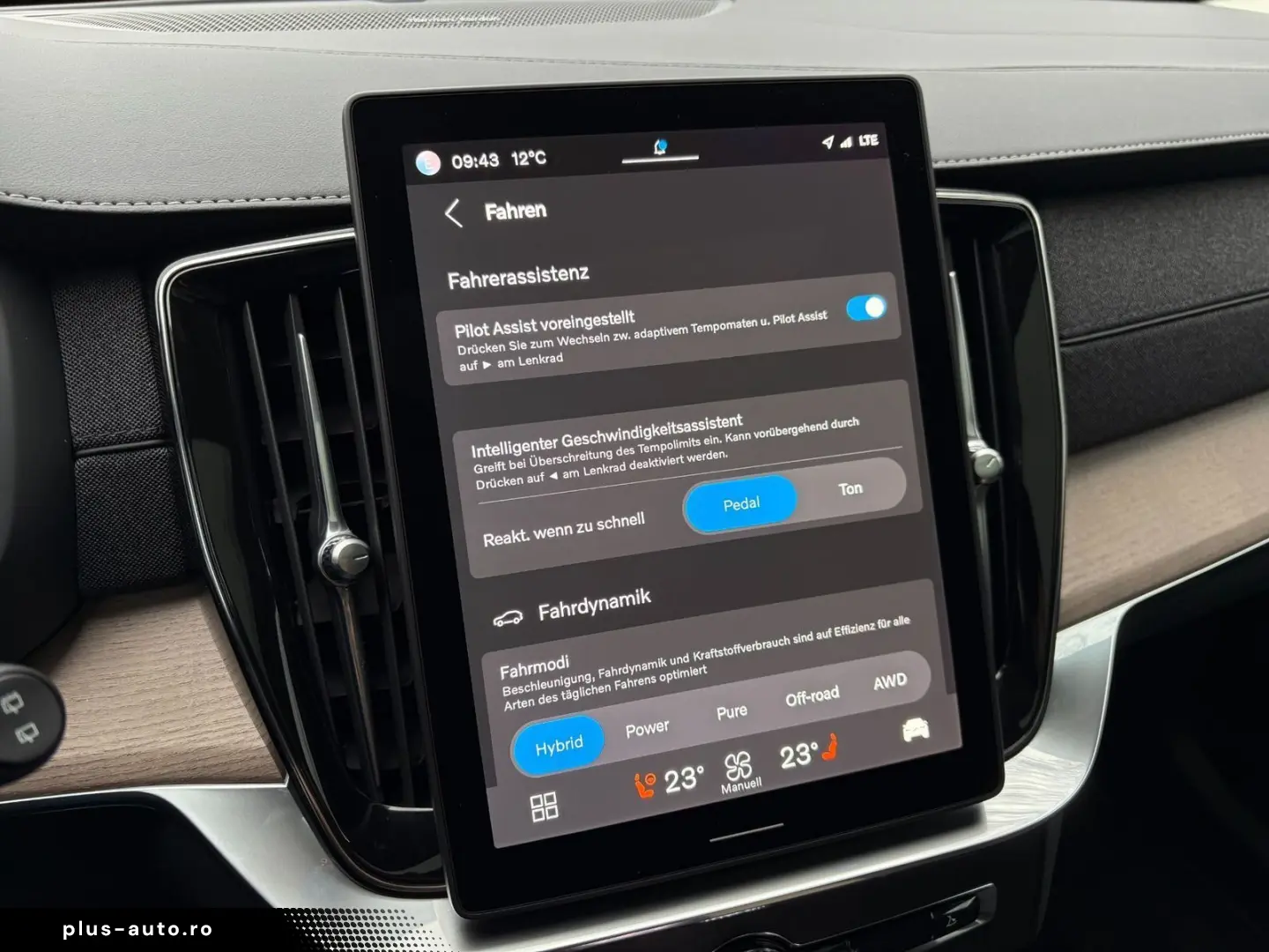 VOLVO XC90 T8 Plus Bright Facelift