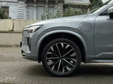 VOLVO XC90 T8 Plus Bright Facelift