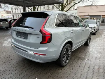 VOLVO XC90 T8 Plus Bright Facelift
