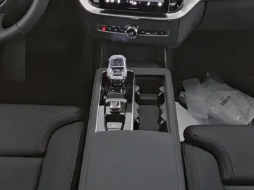 VOLVO XC90 T8 Plus Dark