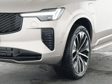 VOLVO XC90 T8 Plus Dark