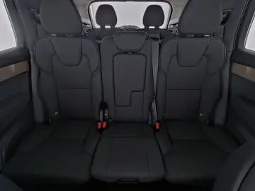 VOLVO XC90 T8 Plus Dark